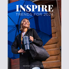 Trends Lookbook images showes a lady holding a cup and carring a bag