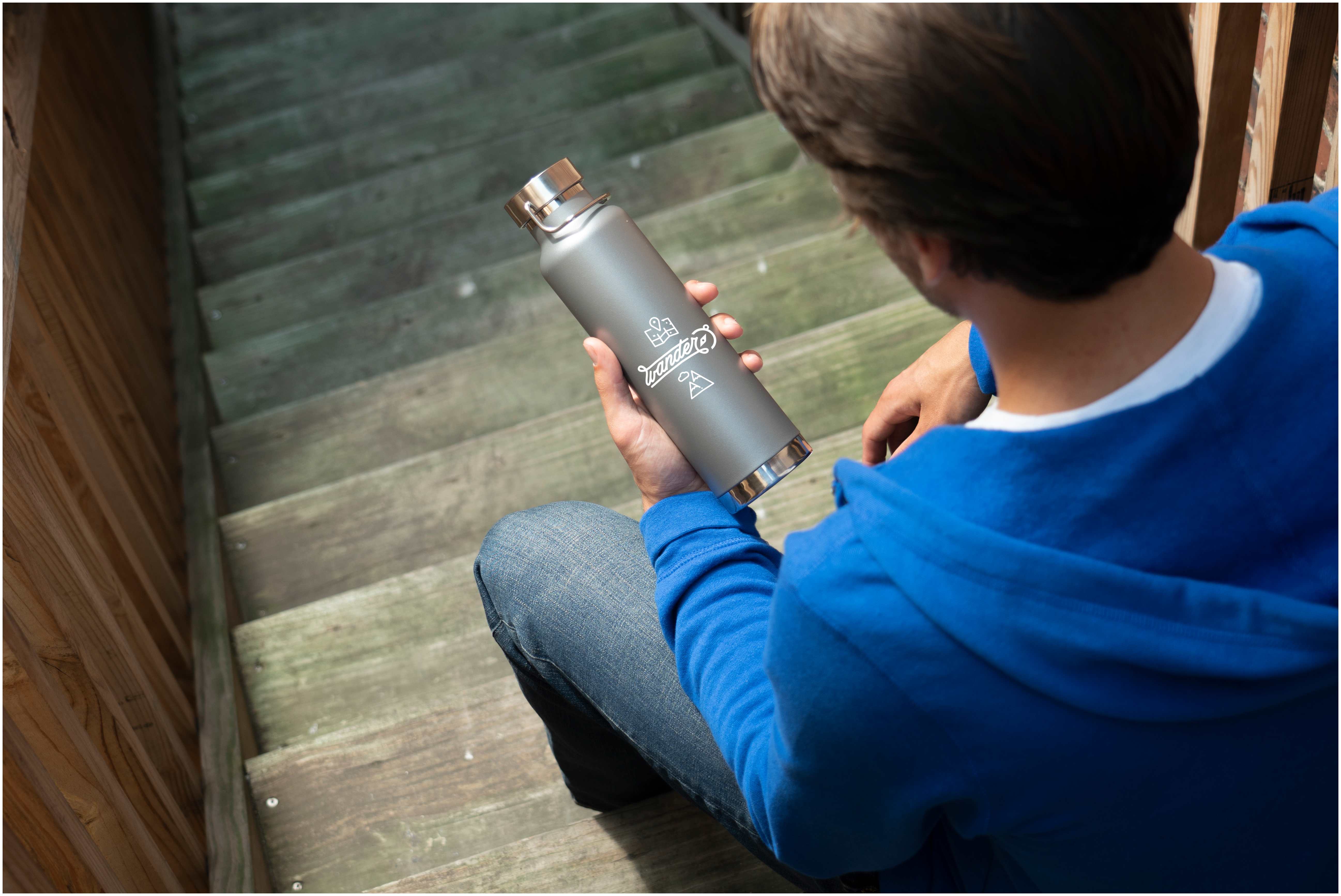 Leeds Thor Copper Vacuum Insulated 22oz Water Bottle | PCNA